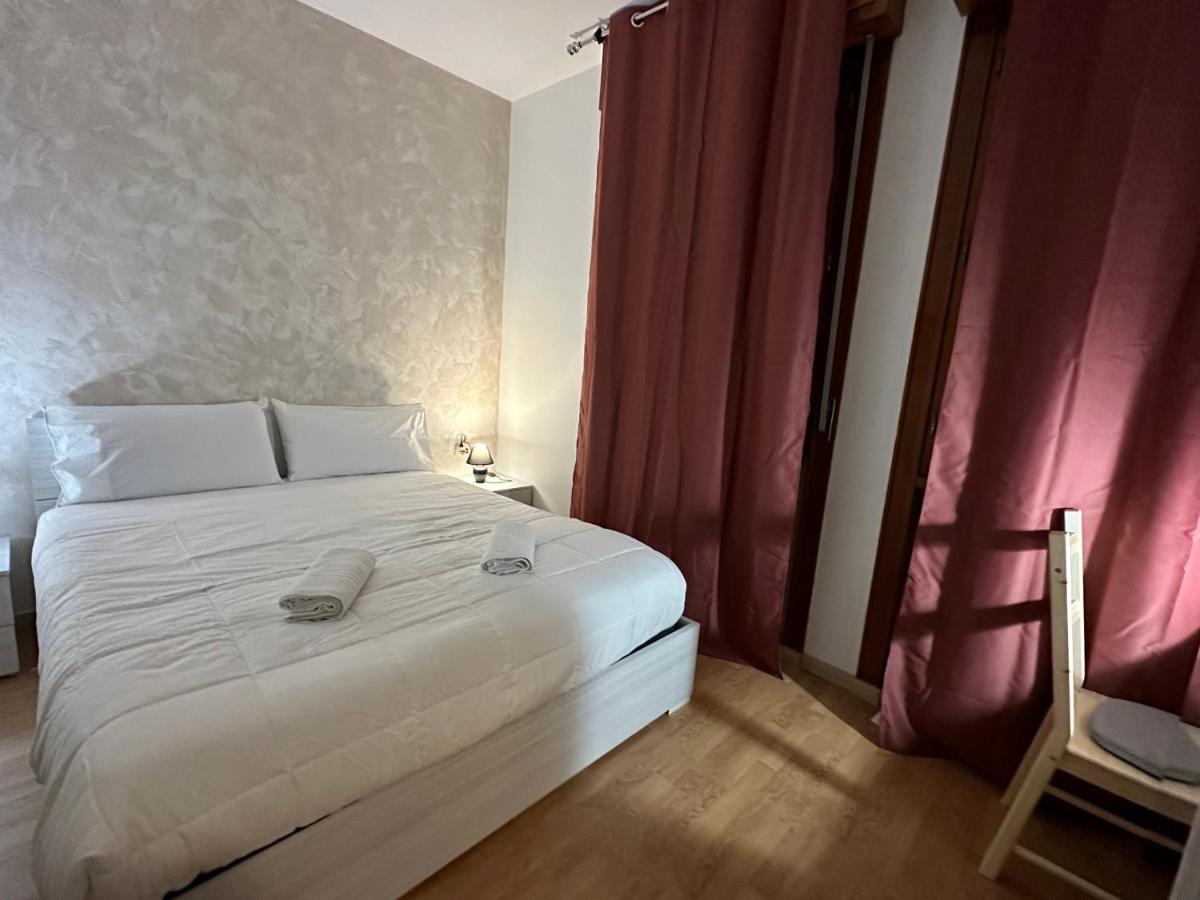 Leone D'Oro 2 - Milano Street Hotel Местре Екстериор снимка
